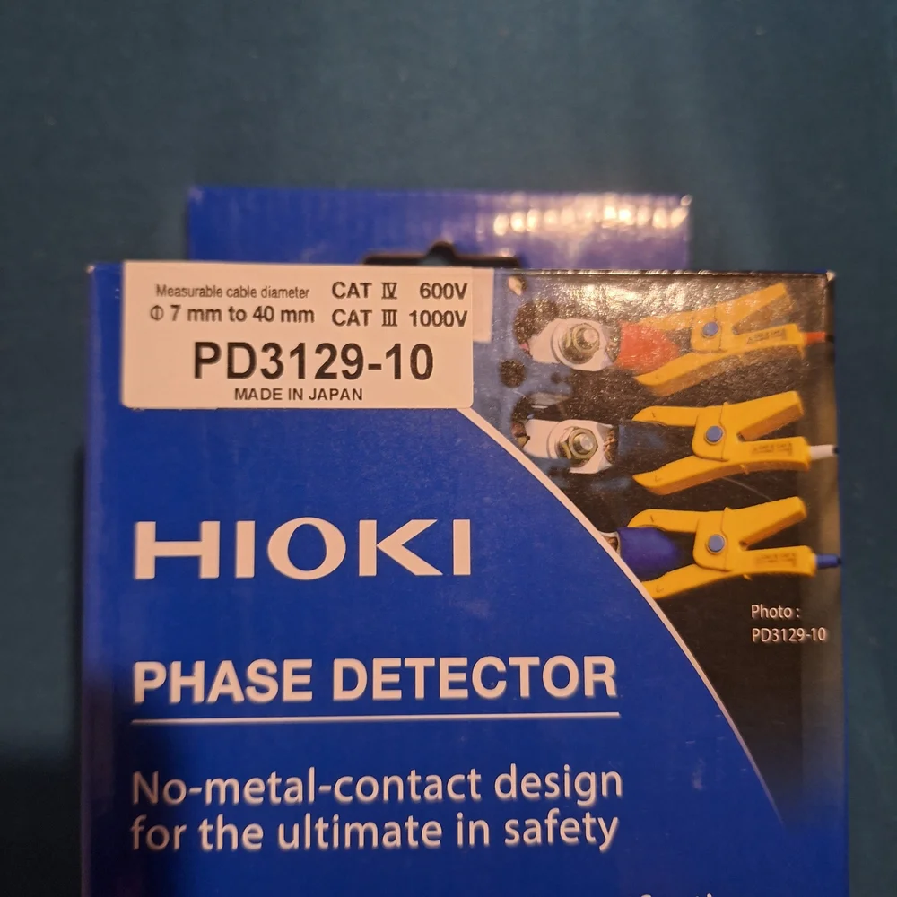 Hioki Phase Detector with LED Display - Picture 2 of 4